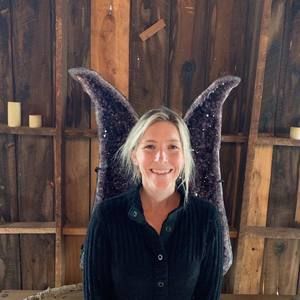 Meet your Posher, Cortney